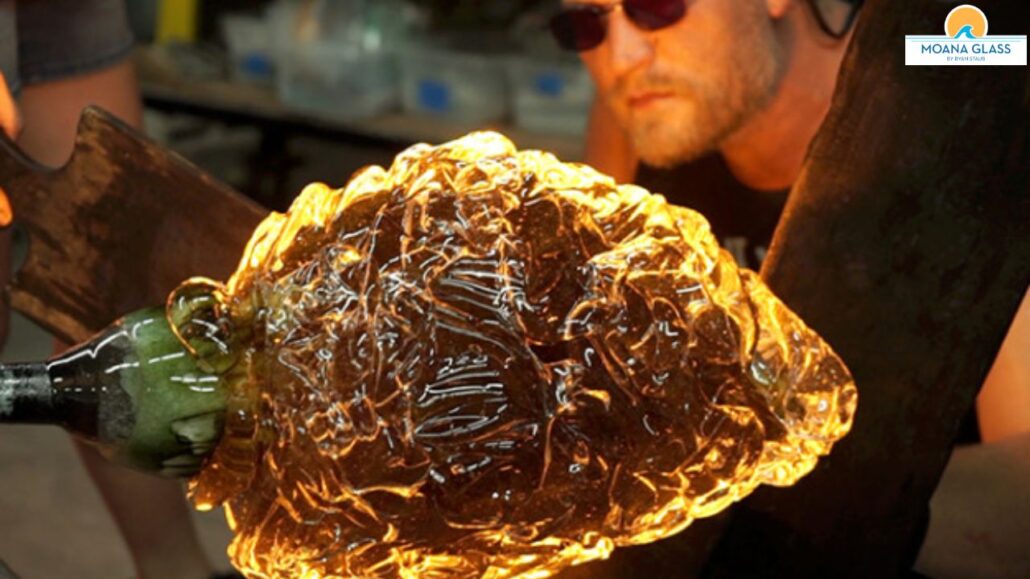 learn-glass-blowing-art-maui
