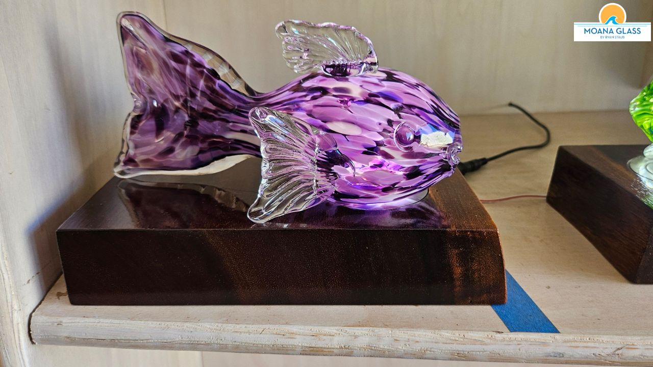 custom-glassblowing-in-maui